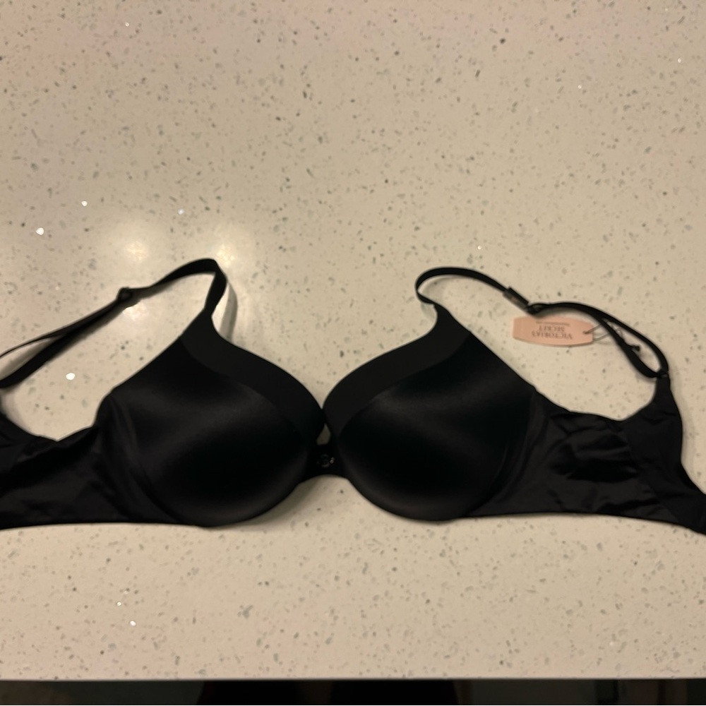 Victoria's Secret Black Underwire Bra with Adjustable Straps